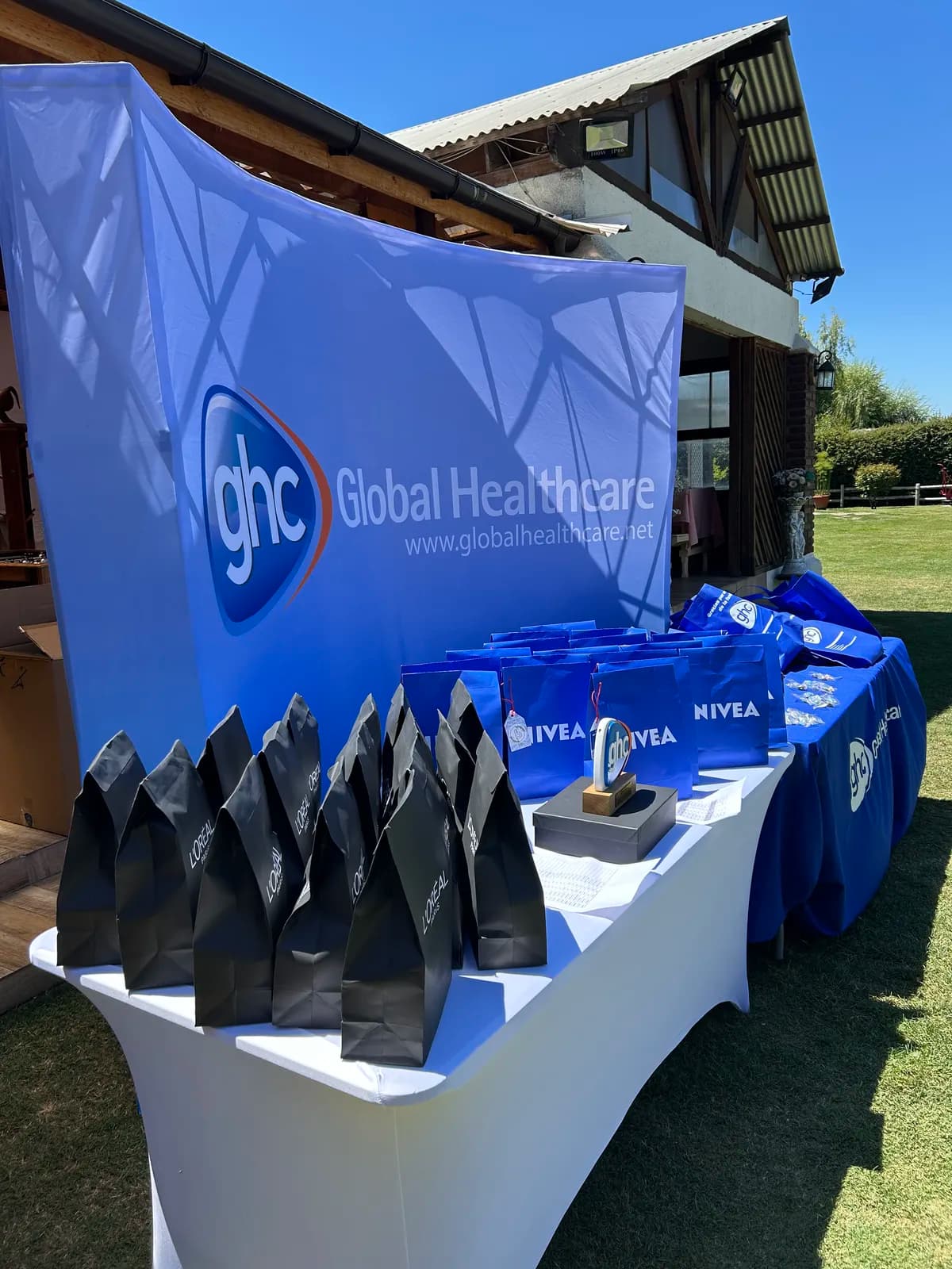 Stand corporativo GHC y Nivea